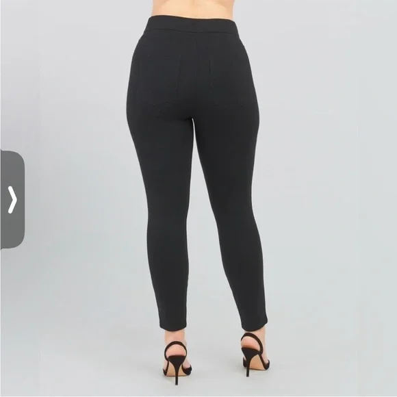 SPANX The Perfect Pant, Ankle 4-Pocket - Classic Black - Picture 4 of 8